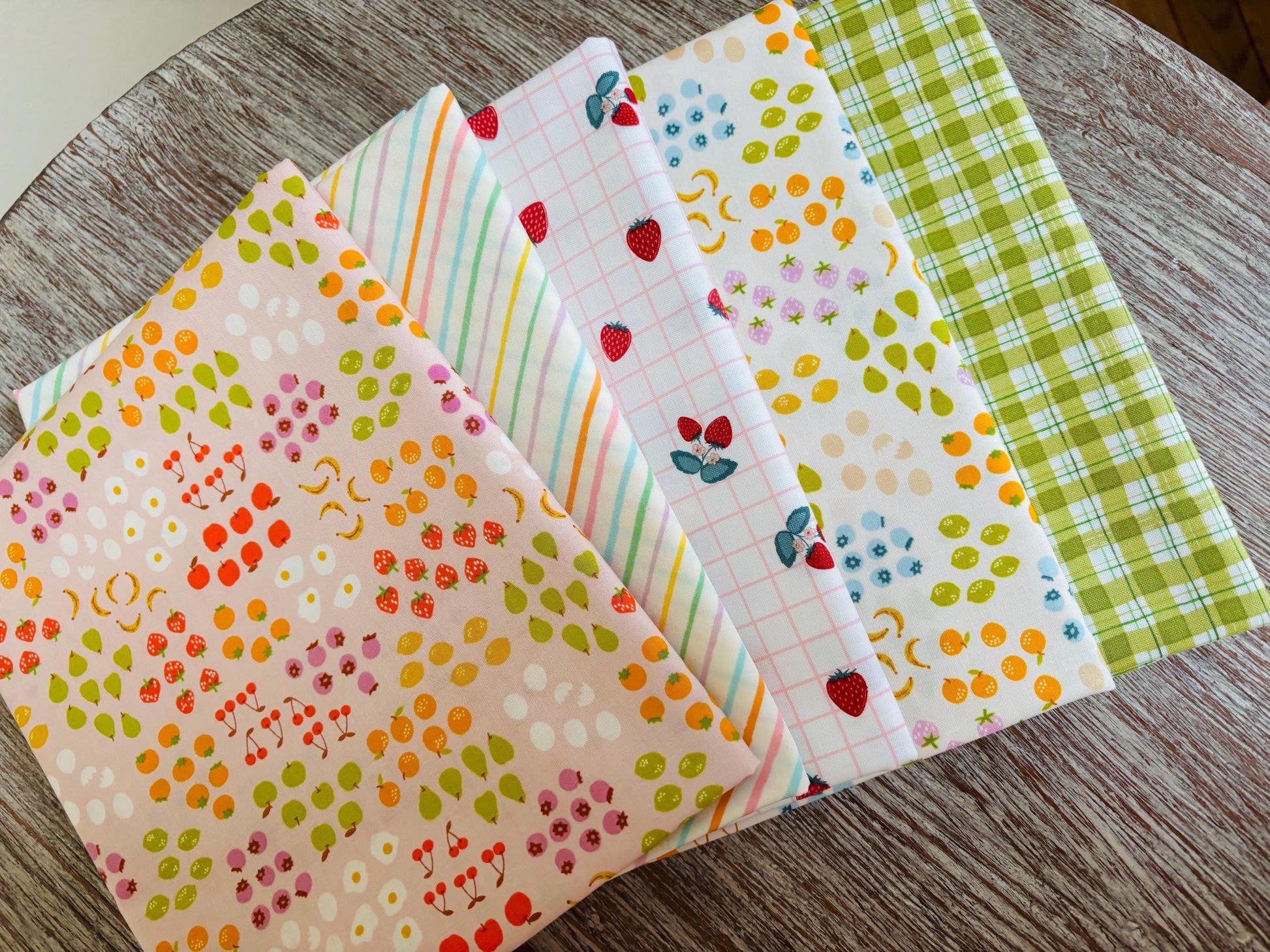 Freshly picked fruit vegetable summer curated bundle - 17 FQ - in the garden - AGF - cotton and steel - berries ruby star