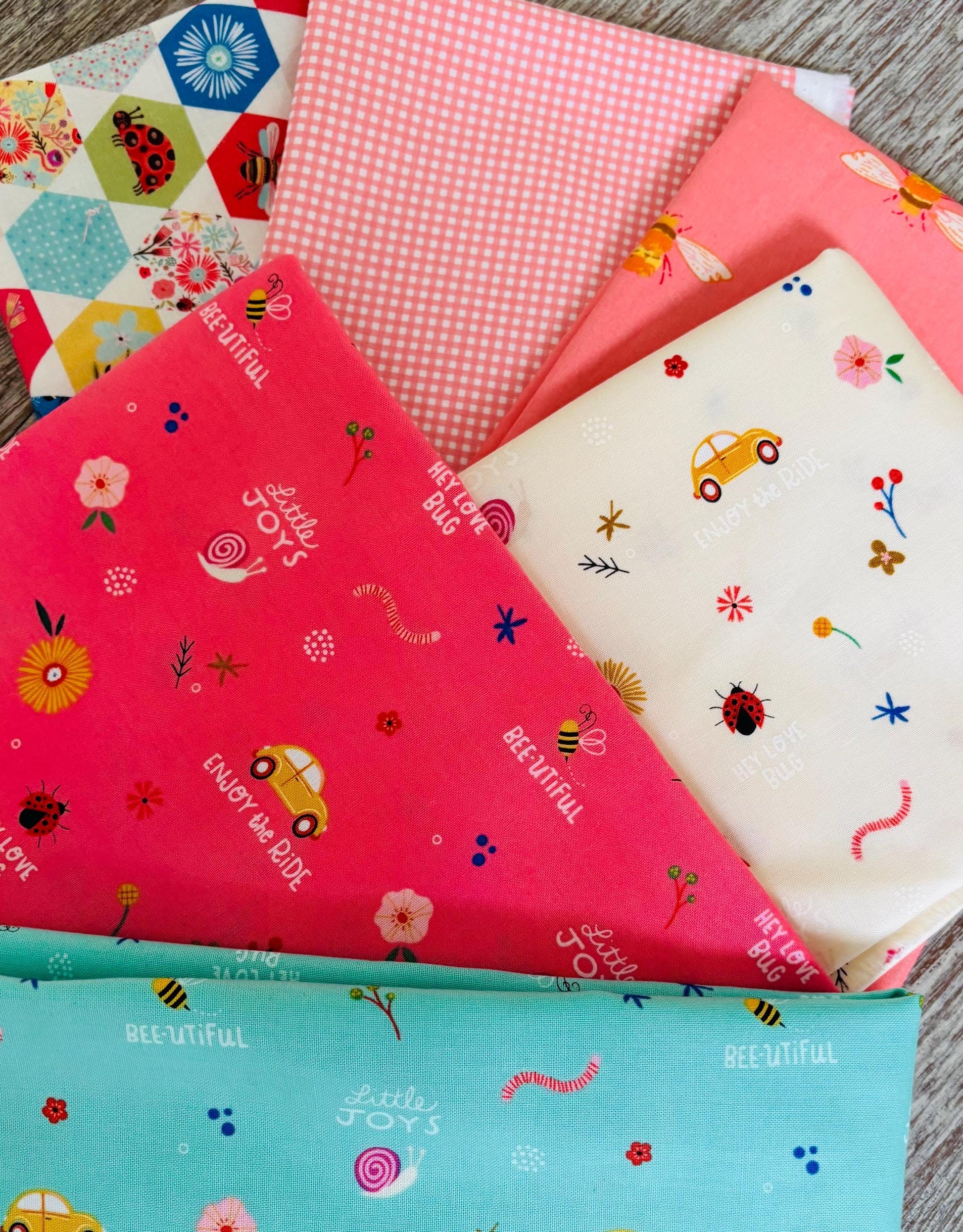 Its the little things in life 6 FQ mini bundle AGF Poppie cotton Hey love bug