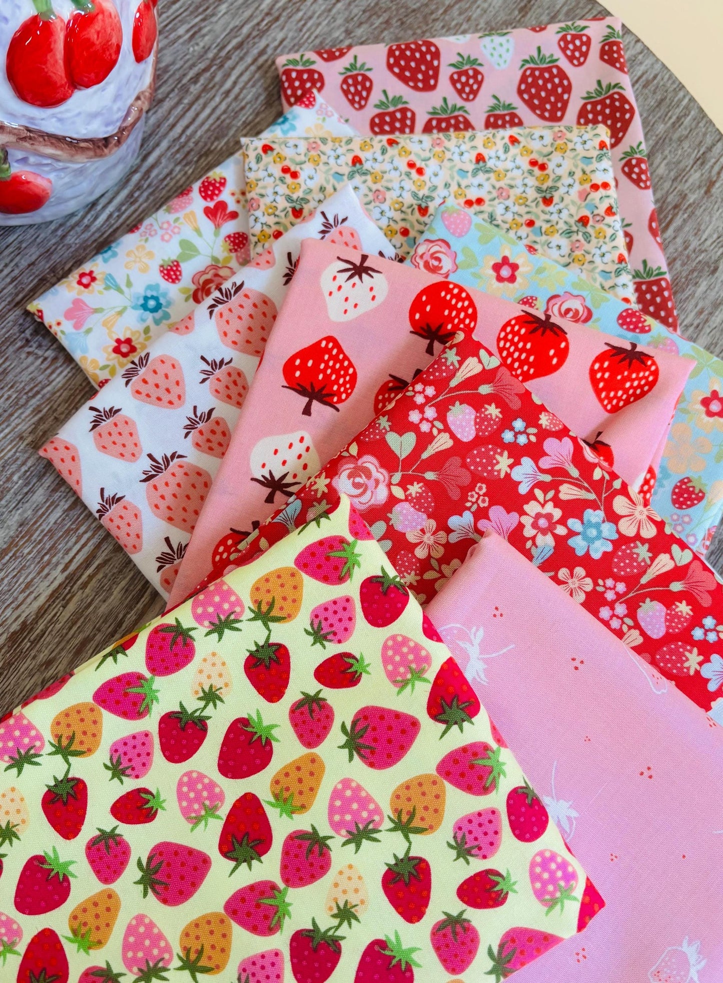 Just berries - 9 fat quarter bundle - Poppie cotton AGD RBD Under the apple tree Plaid Rosy cheeks strawberry