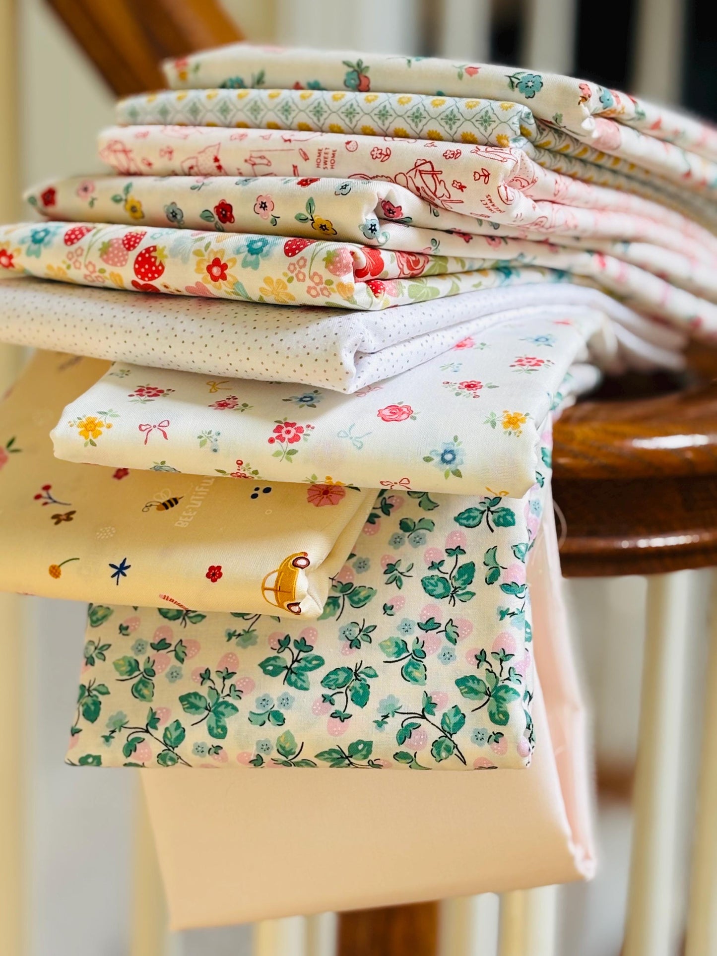Best of Poppie light - 10 fat quarter bundle - farmhouse fancy - Poppie cotton