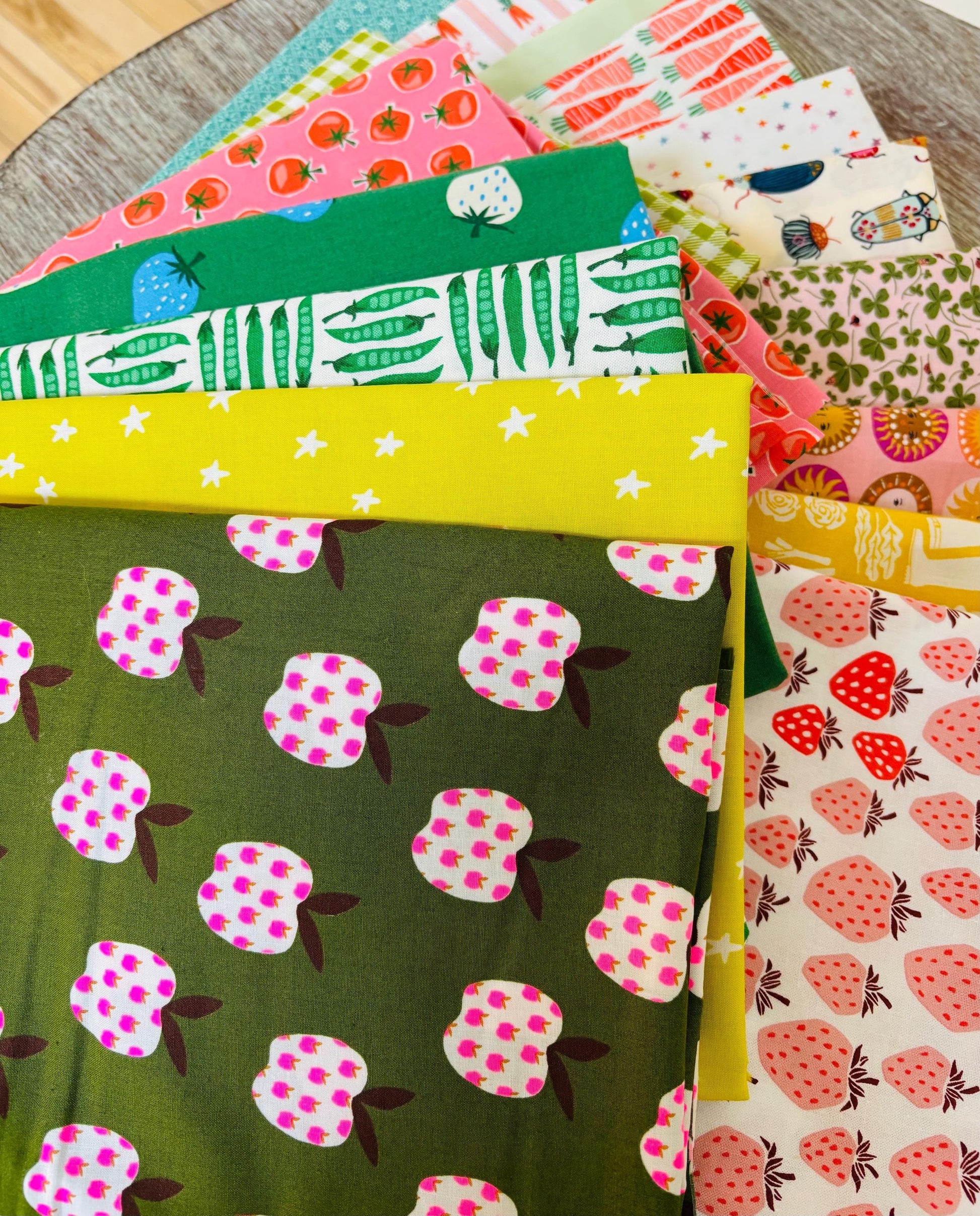 Kitchen garden fruit vegetable summer curated bundle - 16 FQ - in the garden - AGF - cotton and steel - berries - ruby star