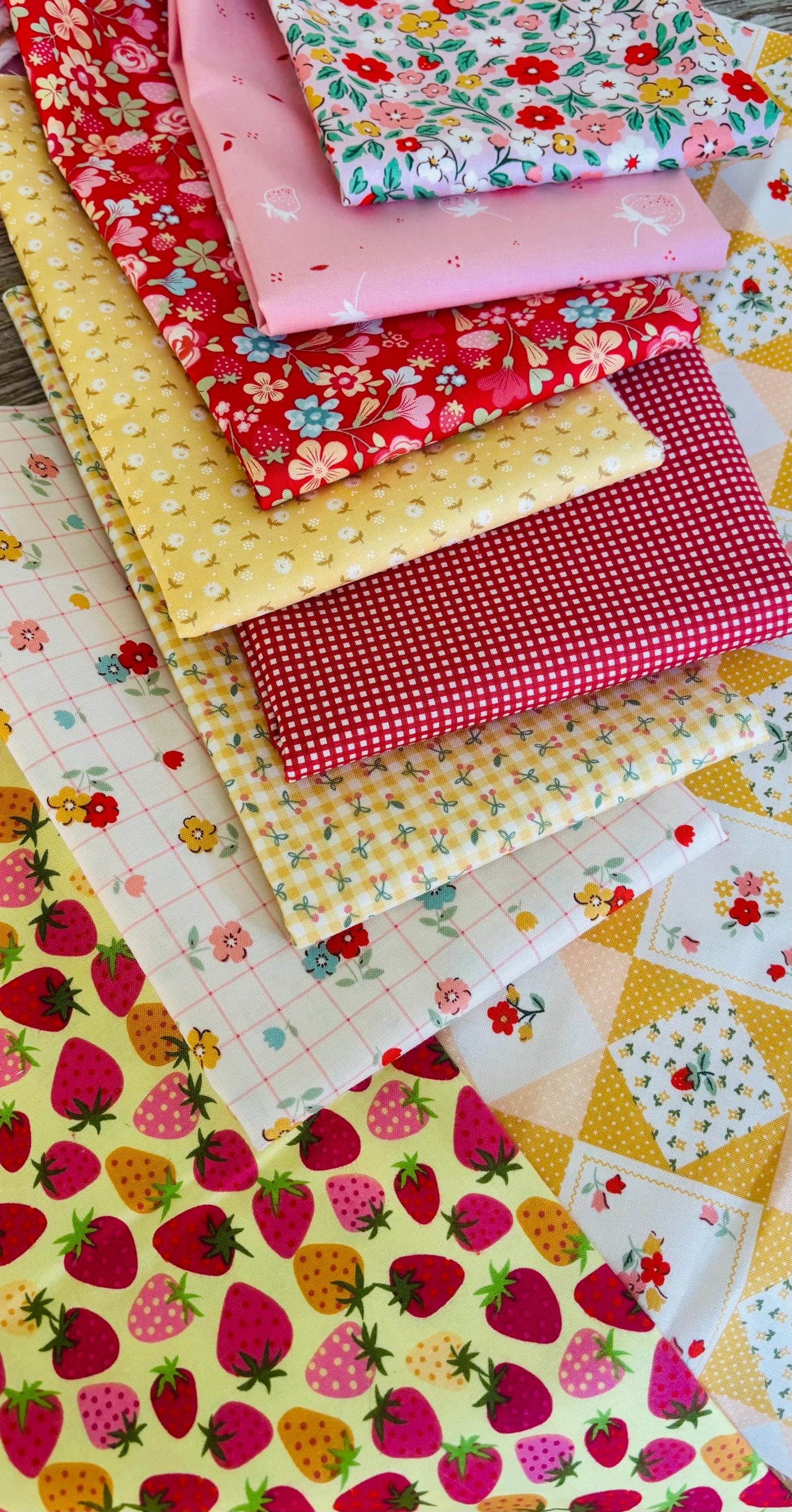 Best of Poppie Summer - 9 fat quarter bundle - Poppie Cotton