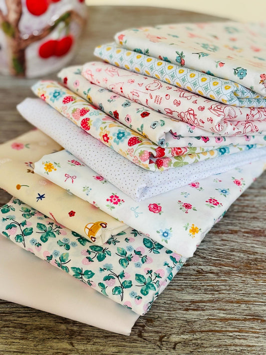 Best of Poppie light - 10 fat quarter bundle - farmhouse fancy - Poppie cotton