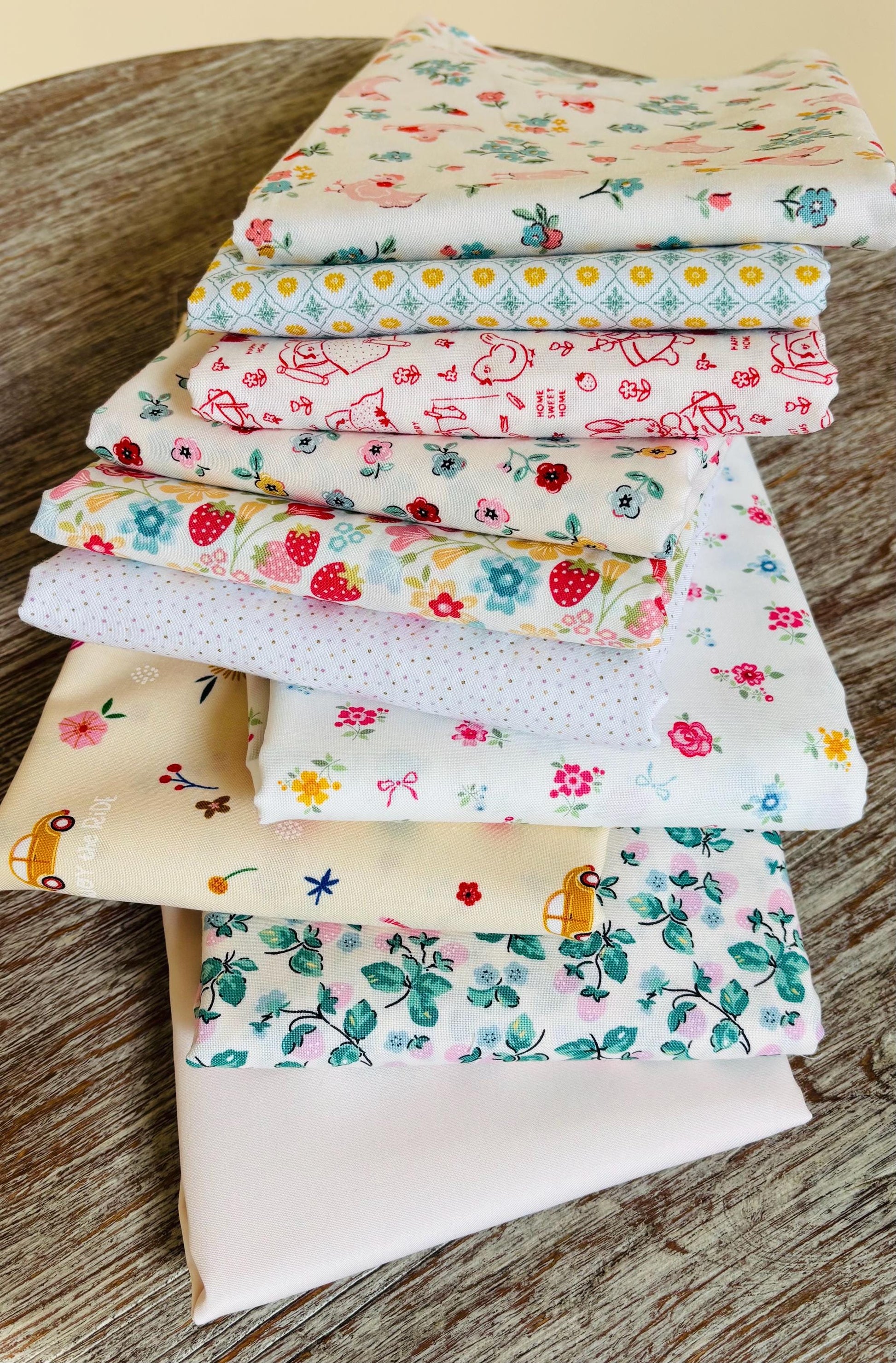 Best of Poppie light - 10 fat quarter bundle - farmhouse fancy - Poppie cotton