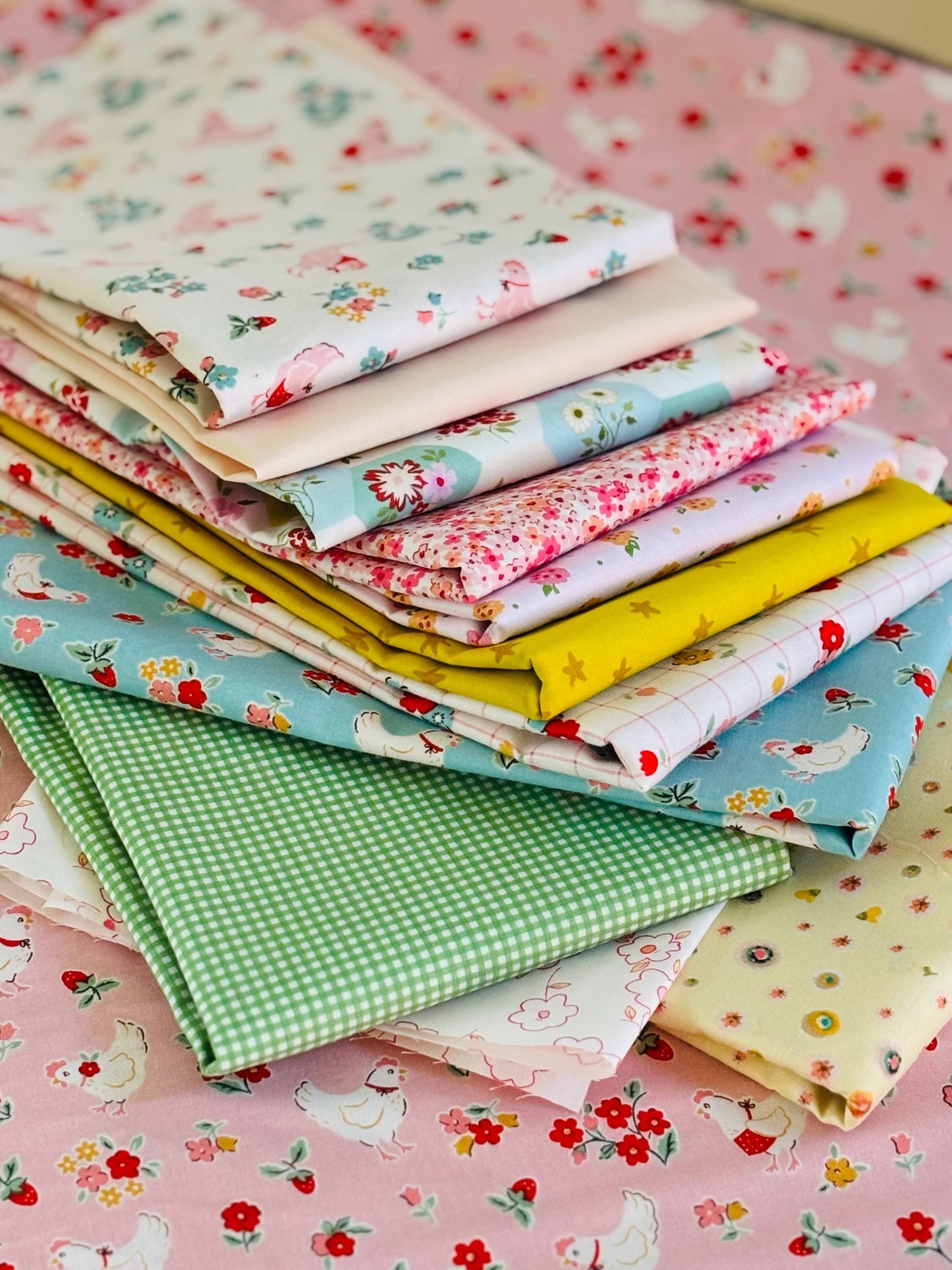 Summer farm - 12 fat quarter bundle - farmhouse fancy - Poppie cotton firefly