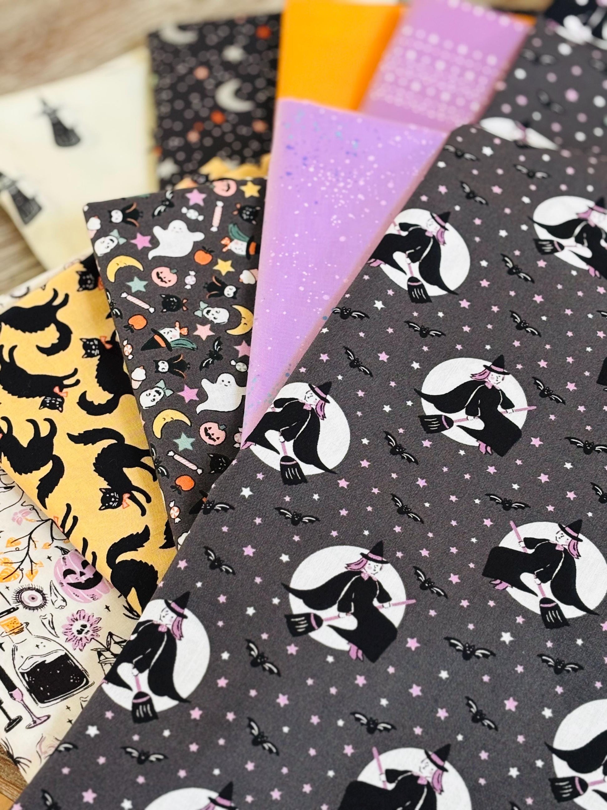 Have a Mauvelous halloween # 2 - 9 fat quarter bundle - halloween