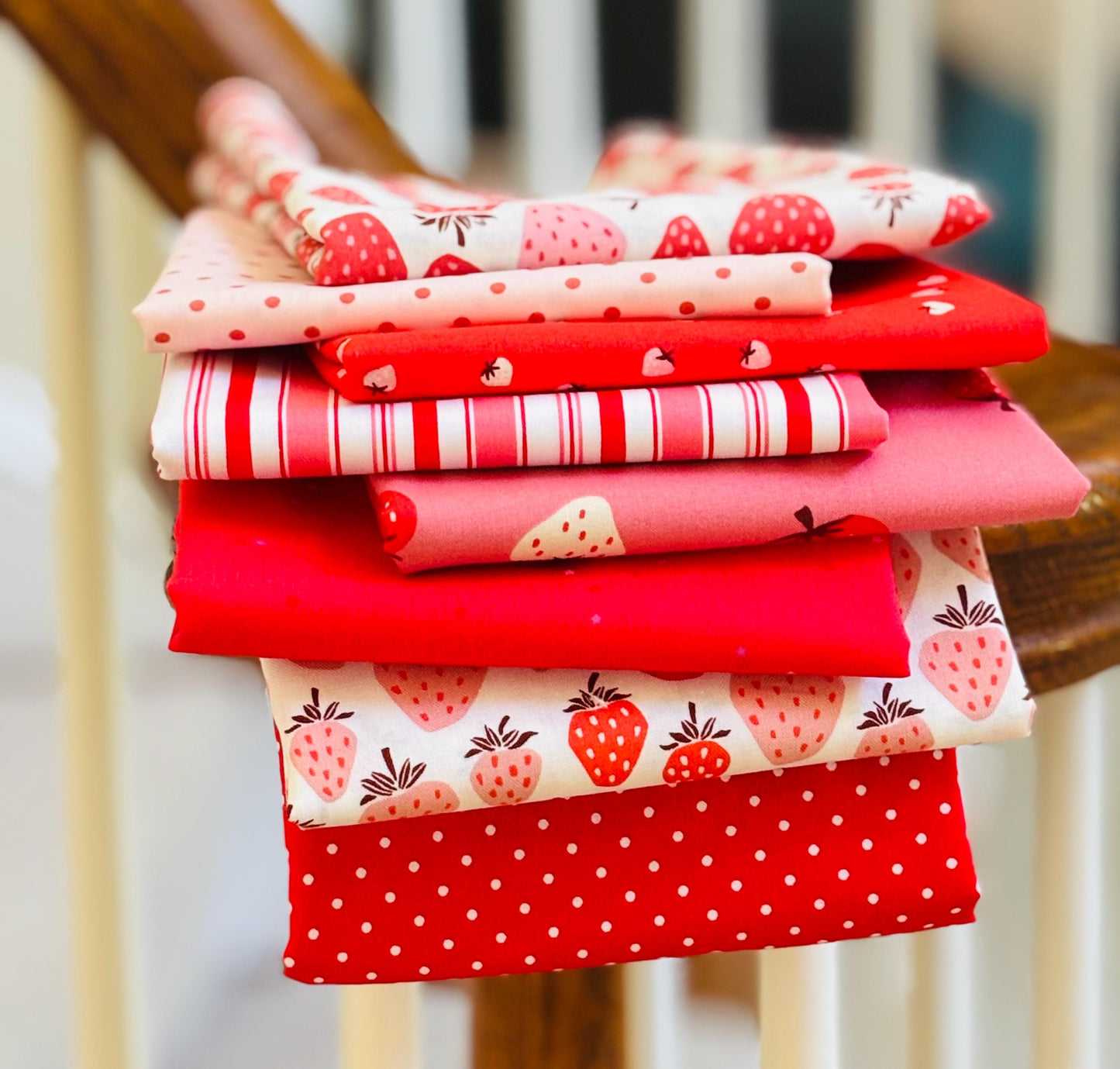 Red or Rose 9 FQ mini bundle strawberry Ruby star stripe