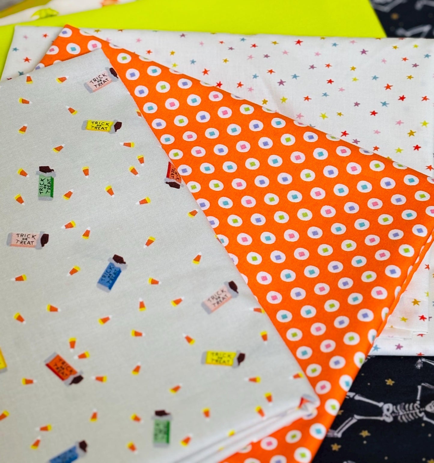 Trick or treat - 10 fat quarter bundle - halloween