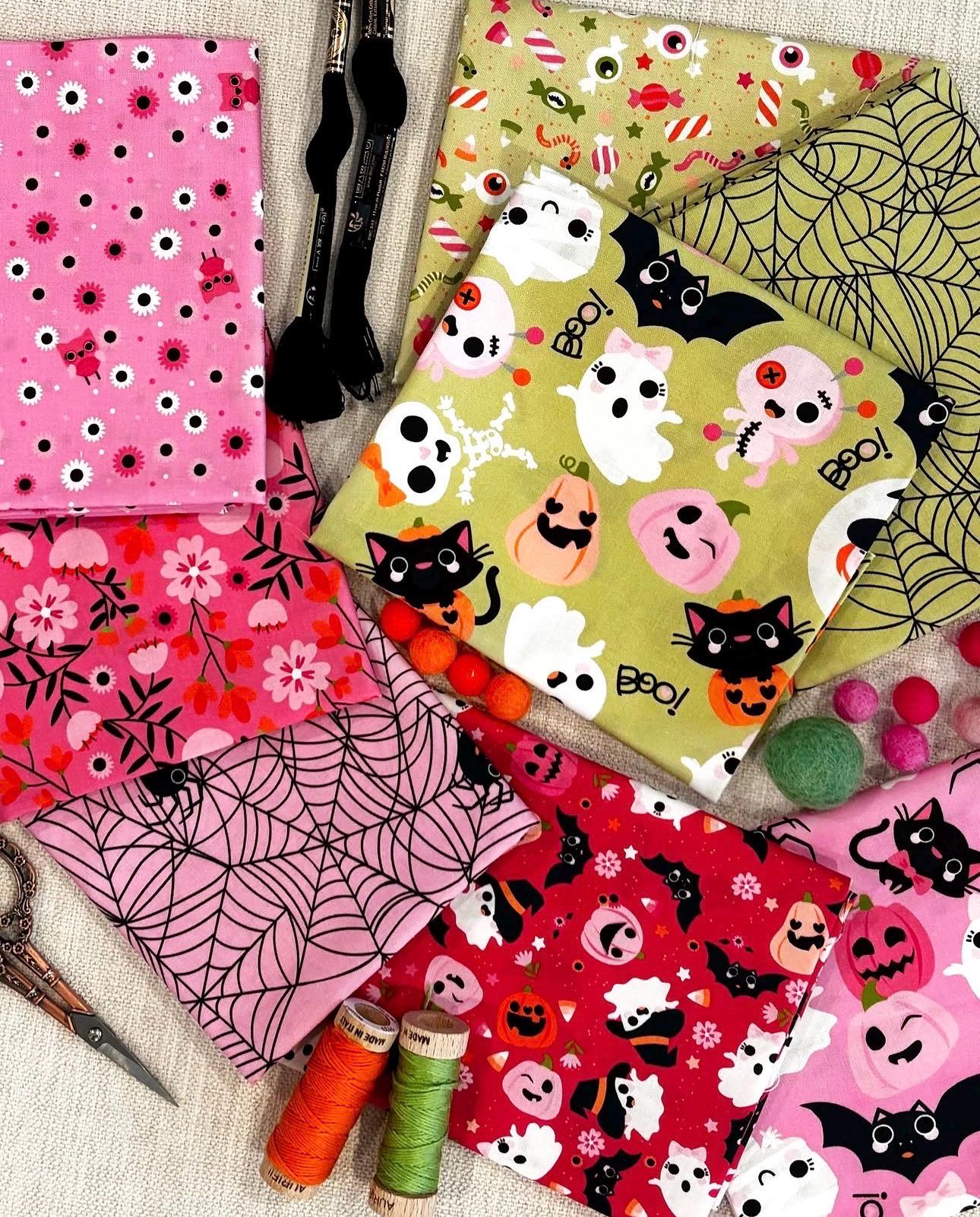 Poppie Cotton Not scary Pumpkin Pie grey NT26504
