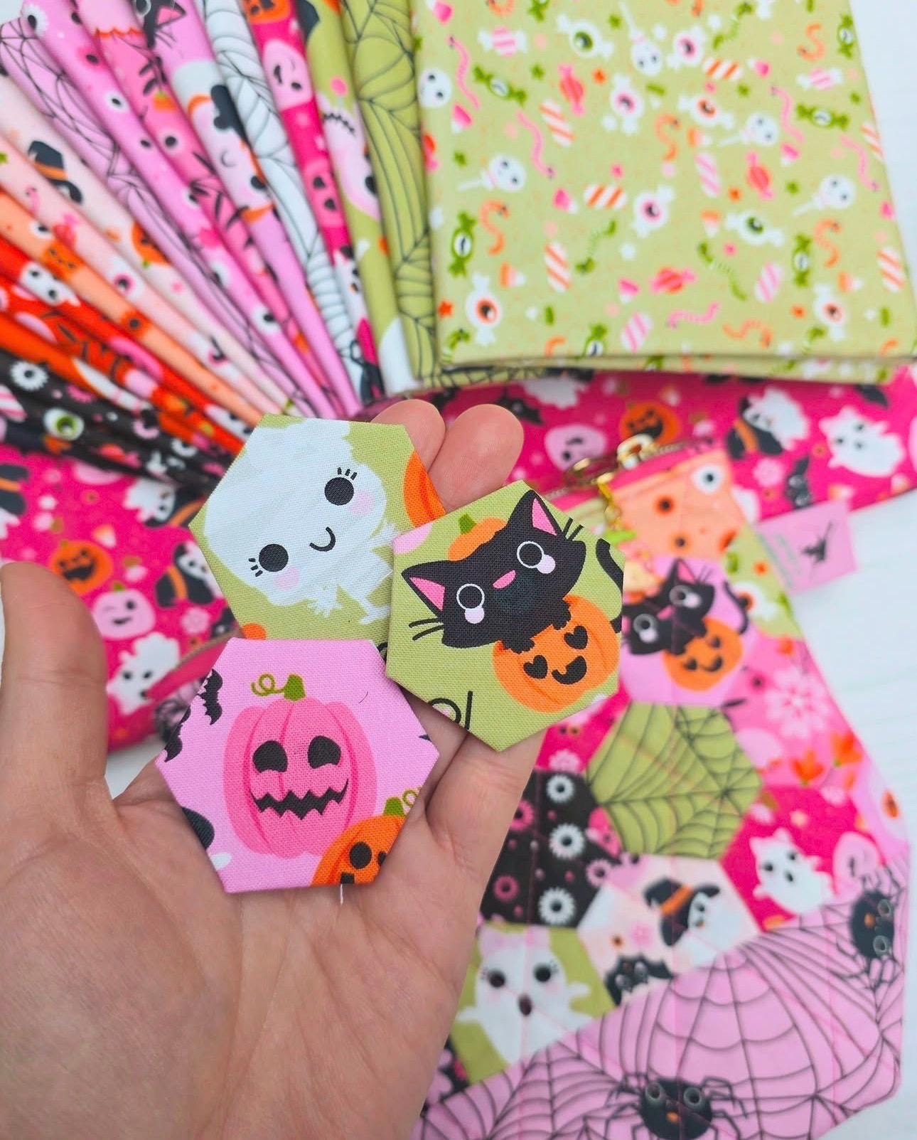 Poppie Cotton Not scary Boos With Bows Green NT26503