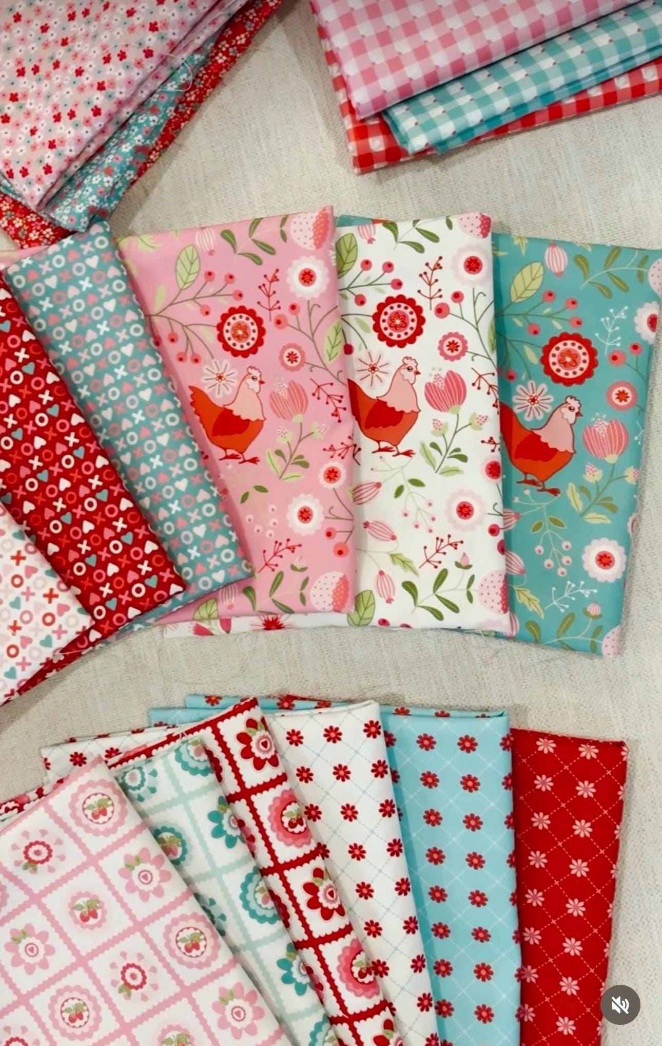 Poppie Cotton Smitten chicken white SN251119 * preorder shipping June 26
