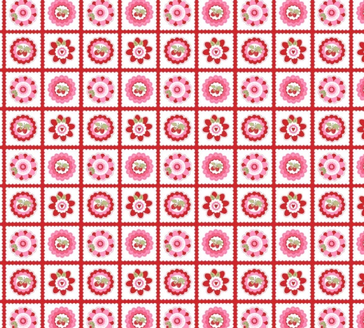 Poppie Cotton Petits Fours Red SN251114 * preorder shipping June 26 Lori woods