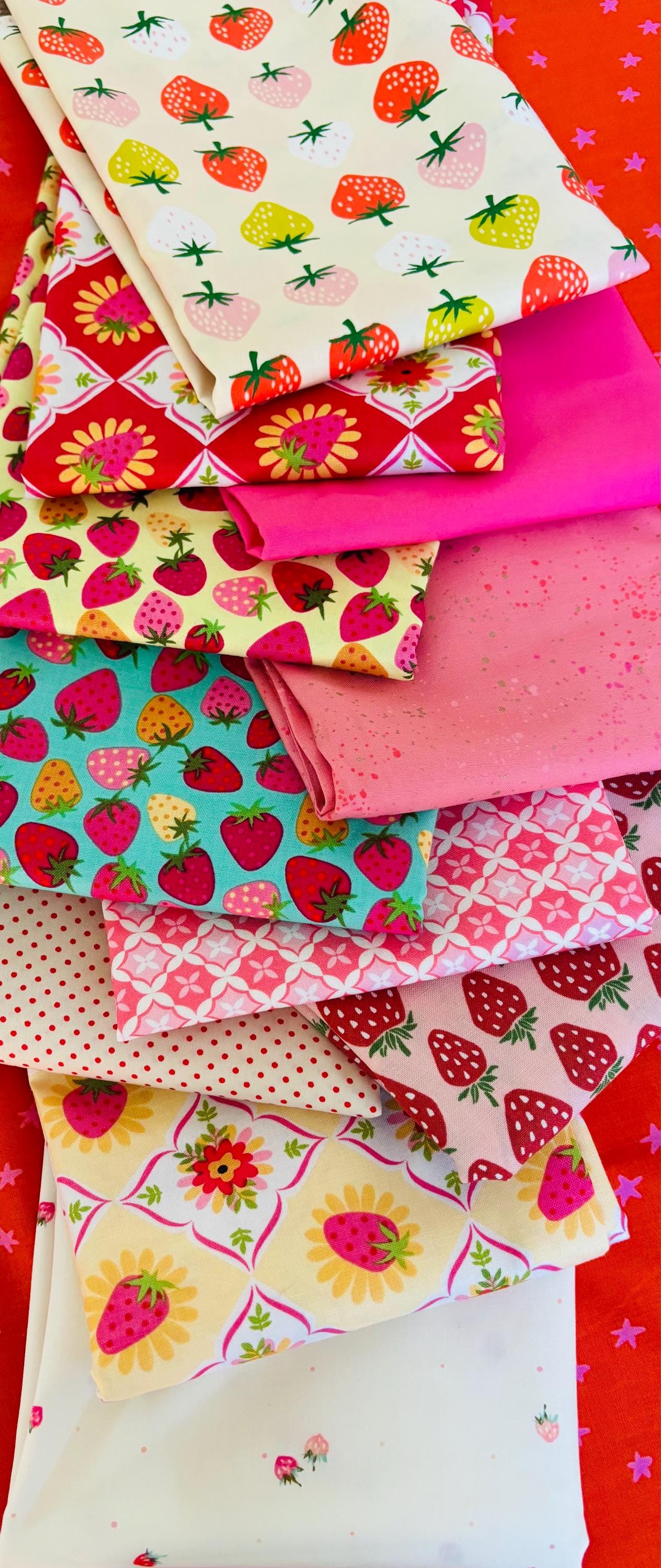 Strawberry Bowl part 2 | Fat quarters bundles 12 fabrics | AGF RBD | Ruby star Kimberly Kight