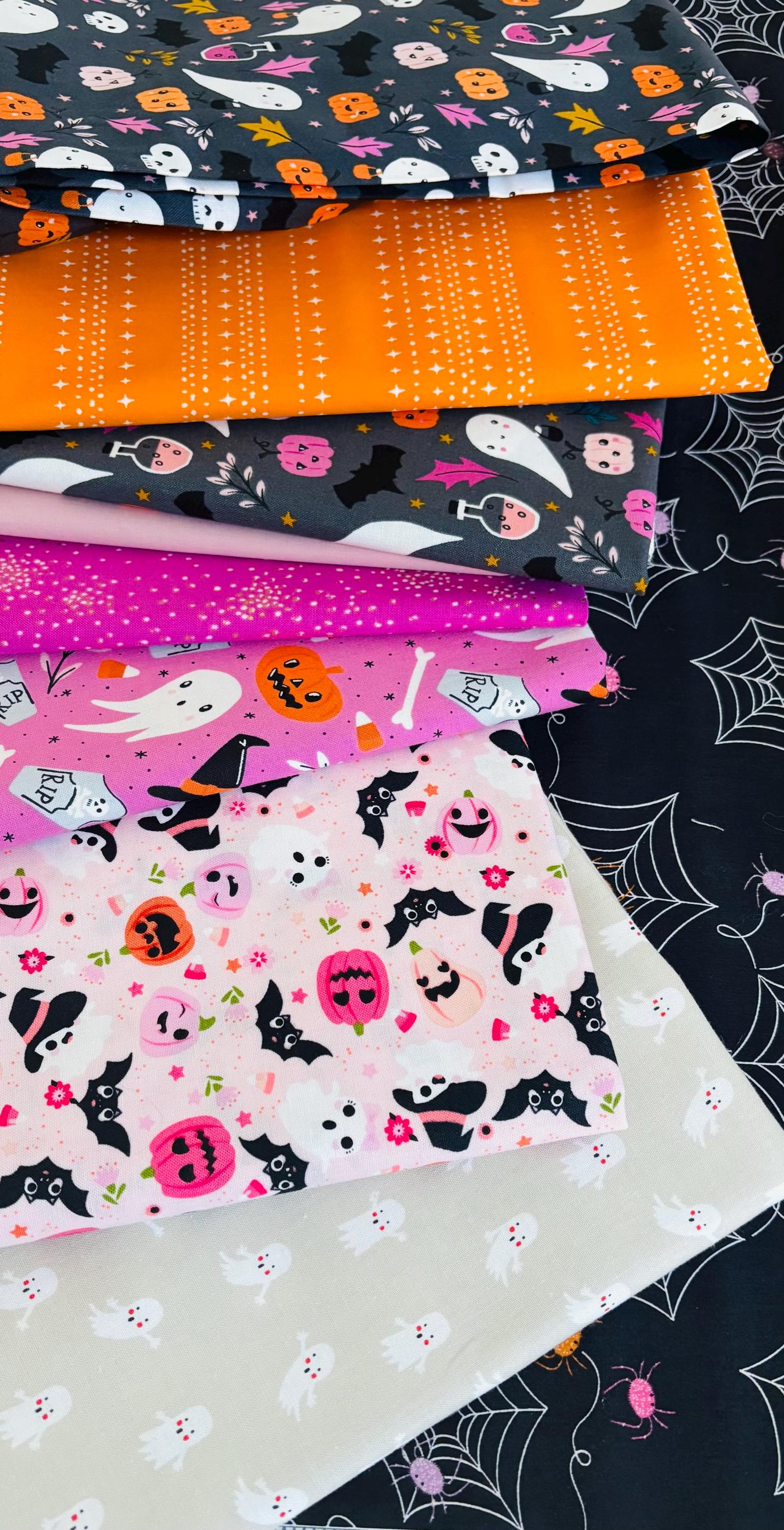Return of pink halloween part 8 - 9 fat quarter bundle - Not scary