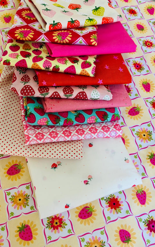 Strawberry Bowl part 2 | Fat quarters bundles 12 fabrics | AGF RBD | Ruby star Kimberly Kight