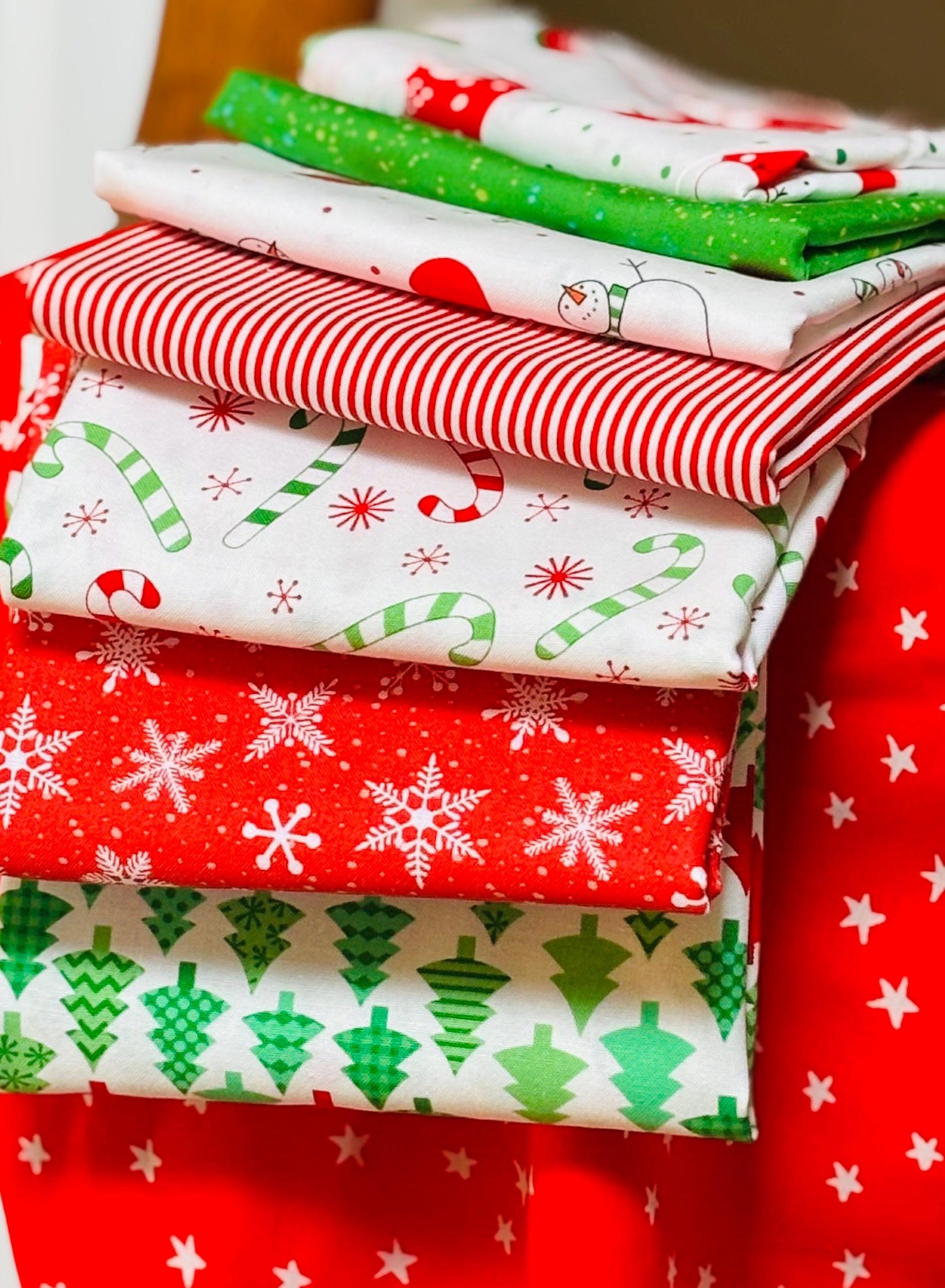 Mini Snow Time Me and My Sister Designs with blenders Cotton Fabric (18" x 22") - 8 fat quarter bundle - speckled - stripes