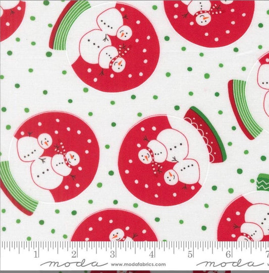 Snow Time Winter White 22500 11 Moda Me and My Sister Designs