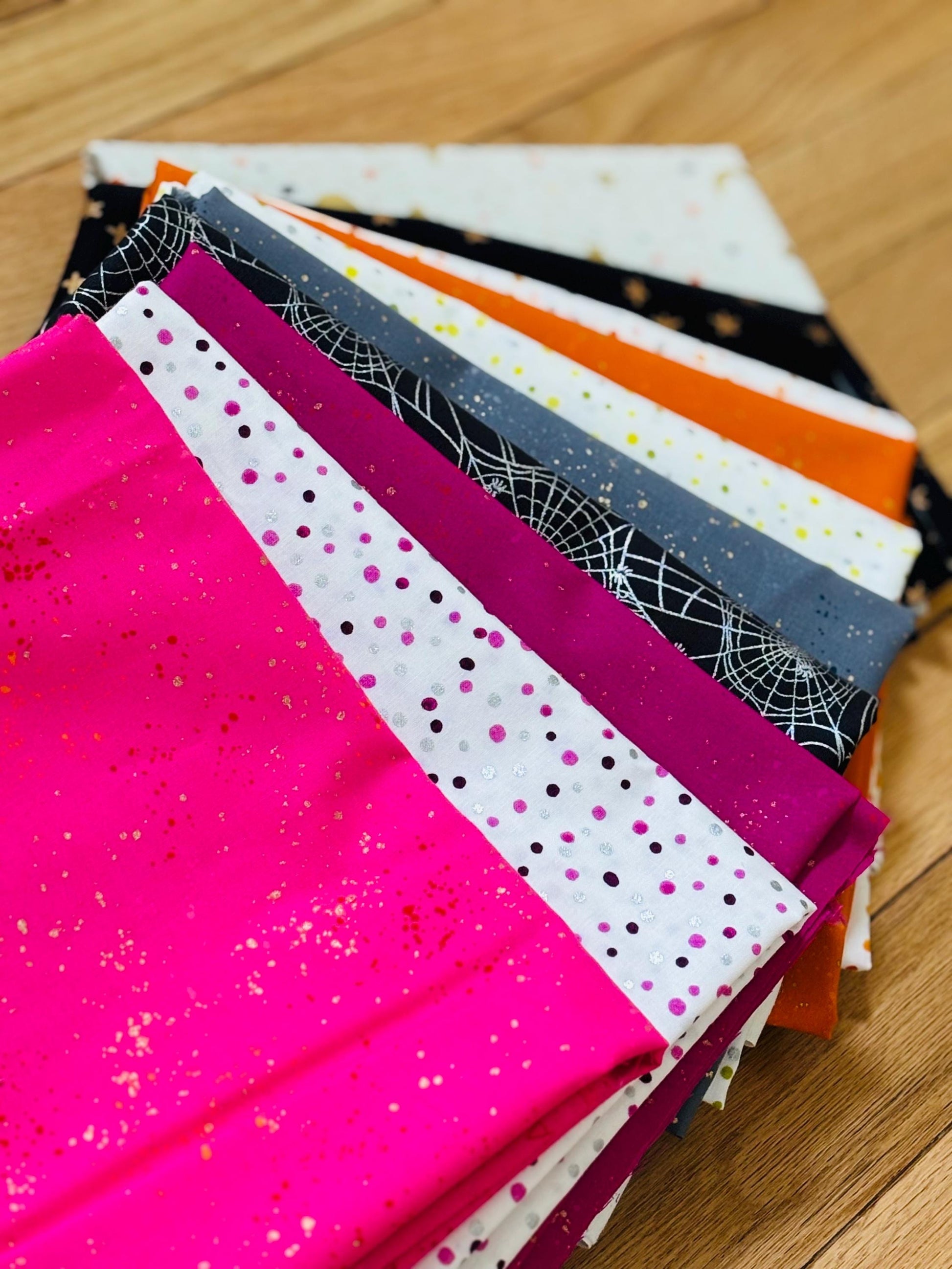 Halloween blenders that sparkle - 10 fat quarter bundle - starry - ruby Star - speckled - pure solid - stripe