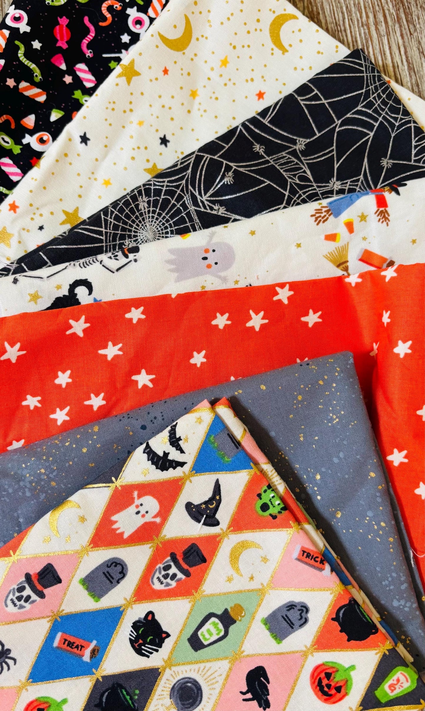 One of a kind Halloween bundle #3 (18" x 22") - 7 fat quarter bundle