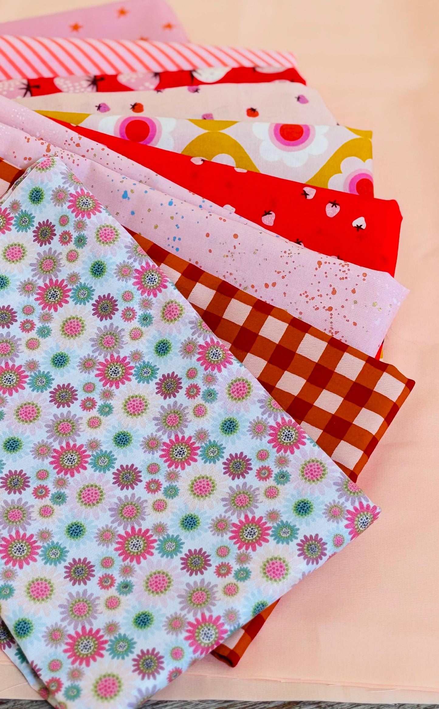 Just peachy summer - 10 fat quarter bundle - Ruby star- speckled strawberry starry AGF