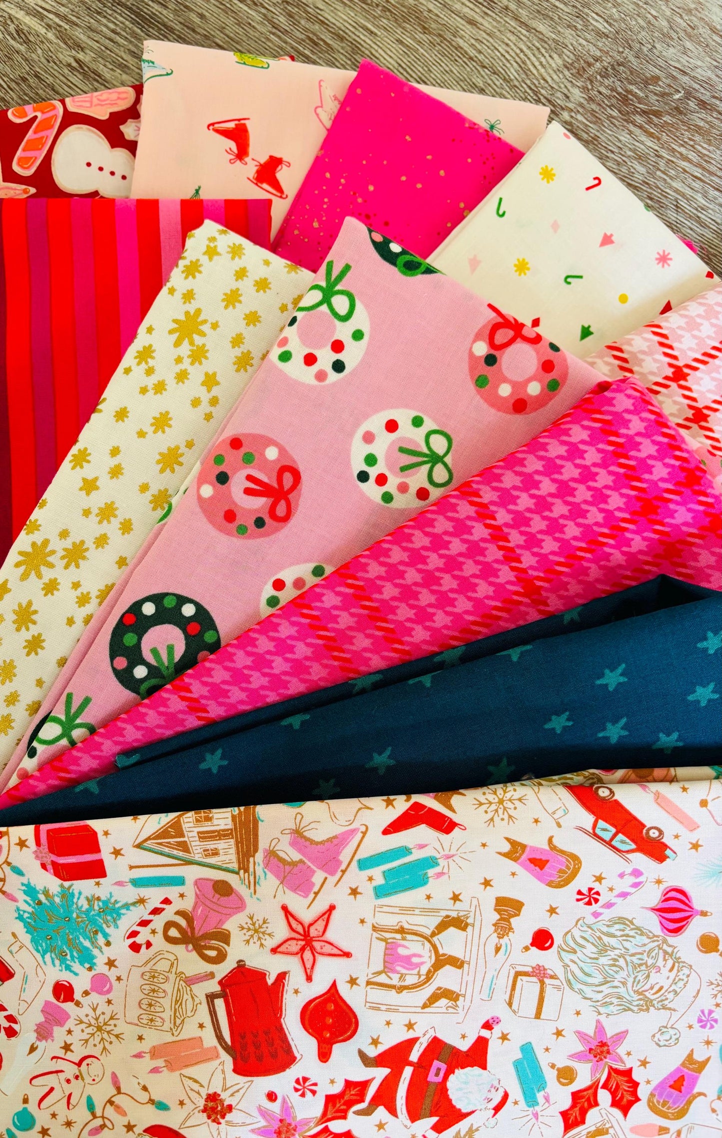 Return of pink Christmas part 2 13 fat quarter bundle - christmas in color starry speckled RSS AGF Poppie