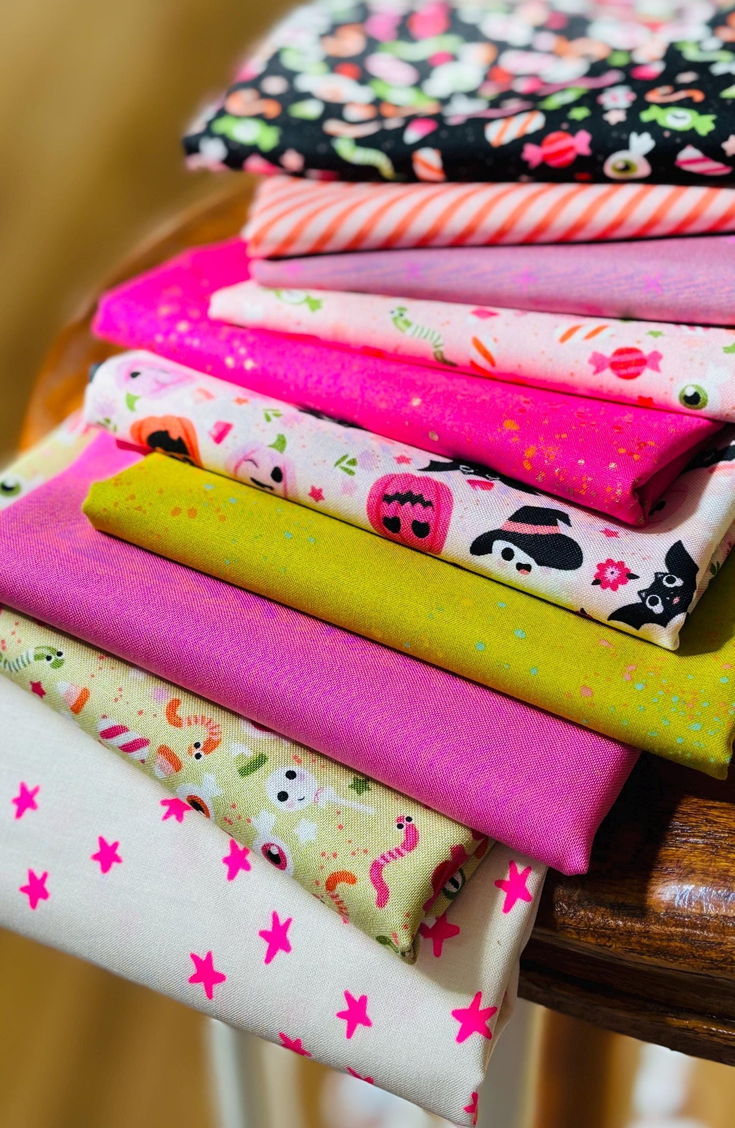 Treat please # 2 - 10 fat quarters - pink Ruby star AGF Spooky n sweet not scary