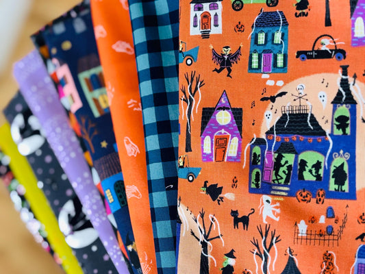 Monster block party orange - 9 fat quarter bundle - HALLOWEEN