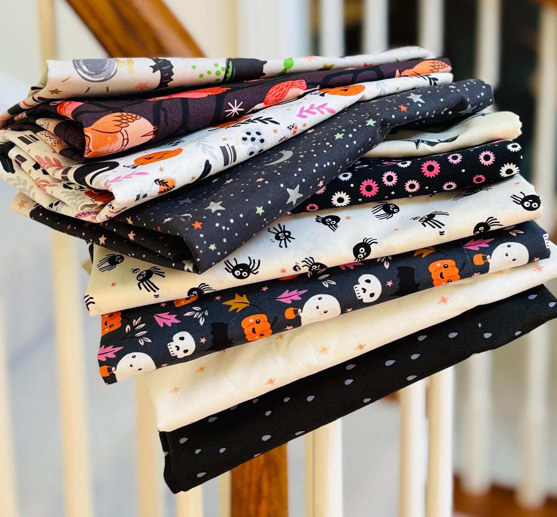 Halloween night and day - 10 fat quarter bundle - Not scary RJR metallic