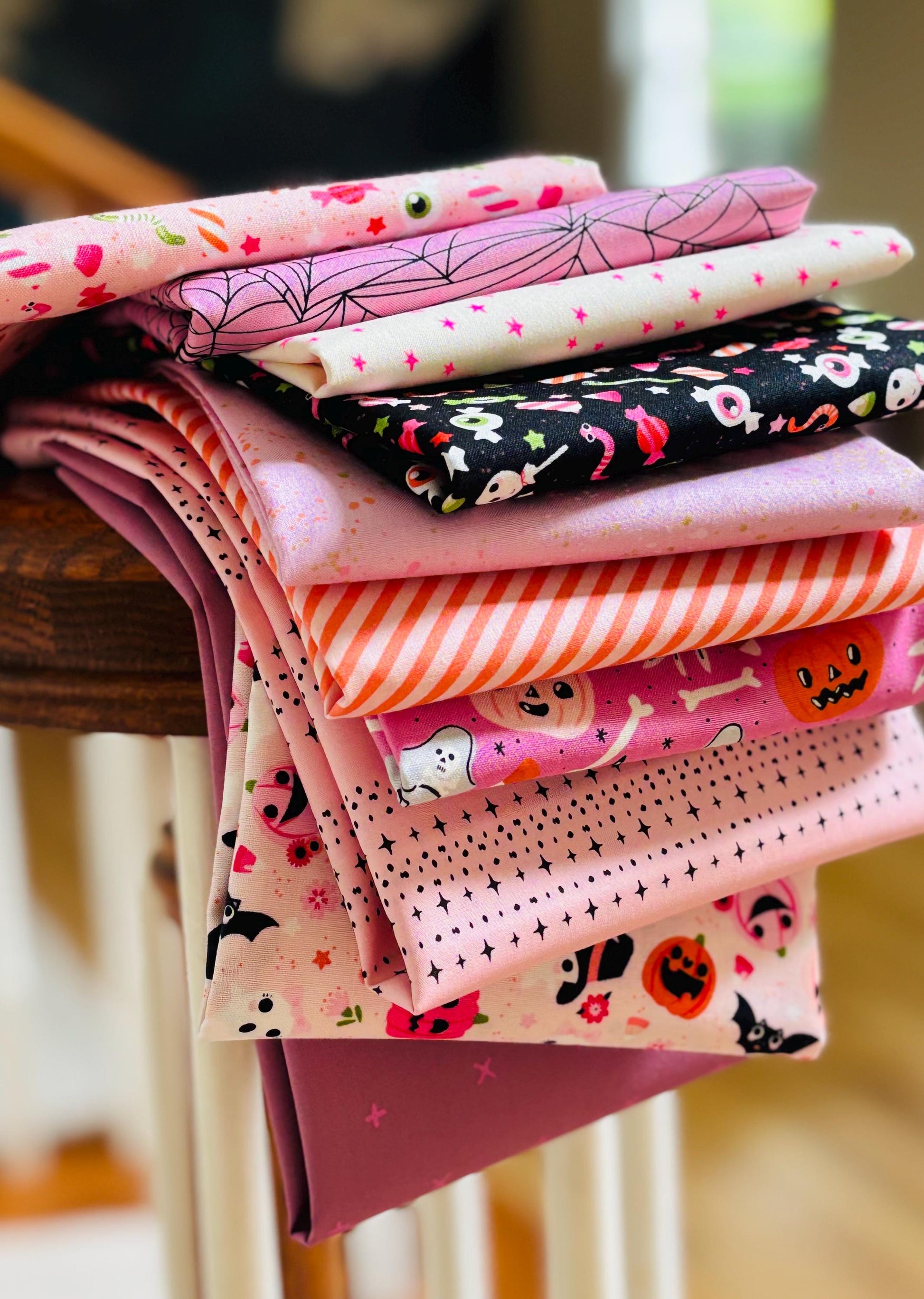 Treat please - 10 fat quarters - pink Ruby star AGF Spooky n sweet not scary