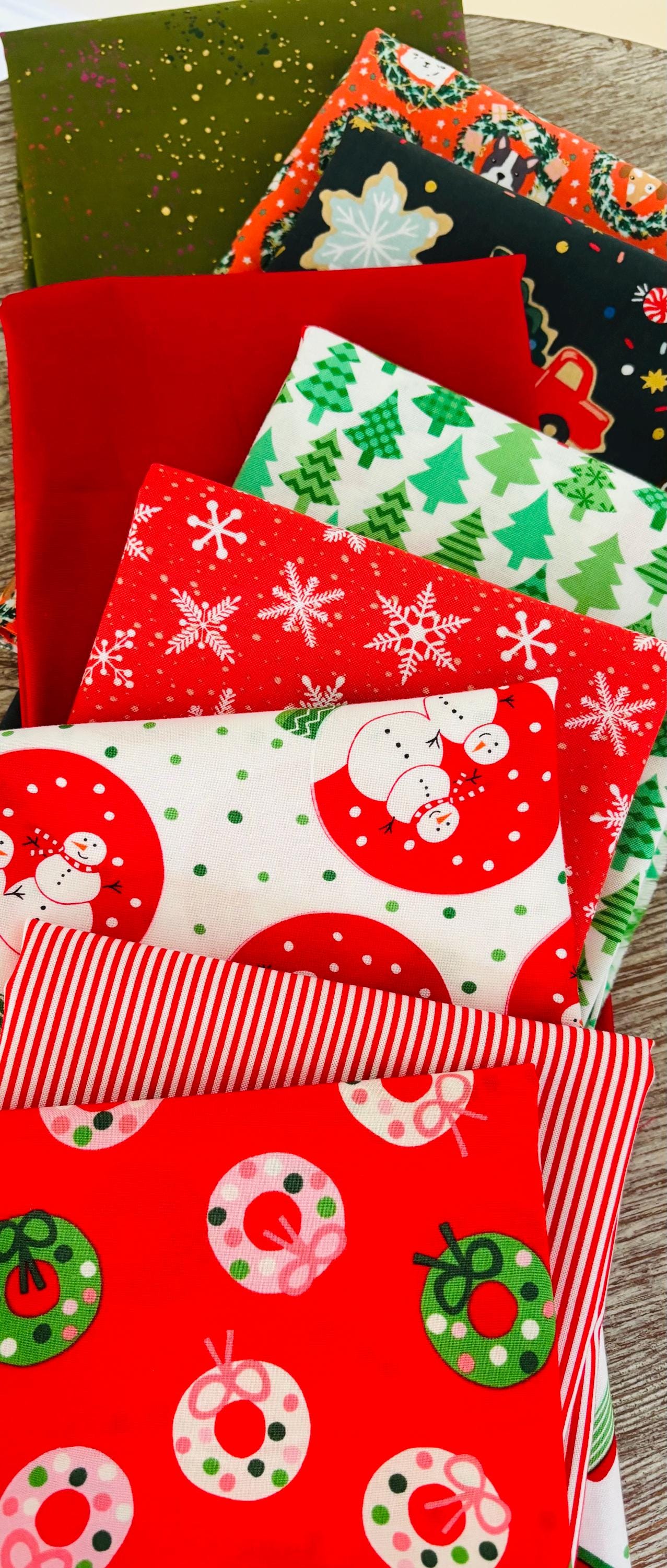 Fireside holiday - 9 fat quarter bundle - christmas