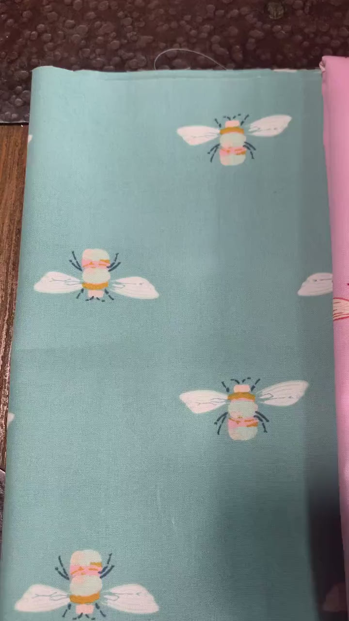 Bumble 4 Fat quarter bundle - bee designs by Maureen Cracknell | AGF | In stock - Bumble forester - Bumble beez - bumble buzz - bumble five